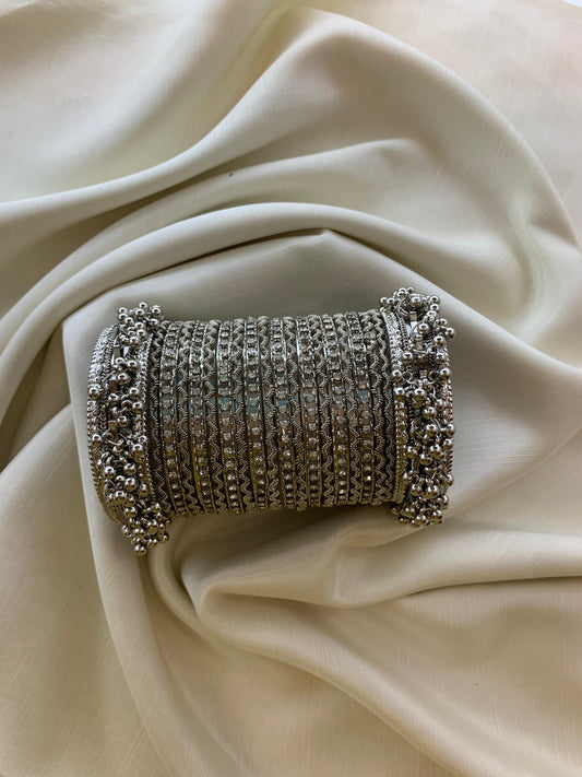 Naaz Silver Bangles