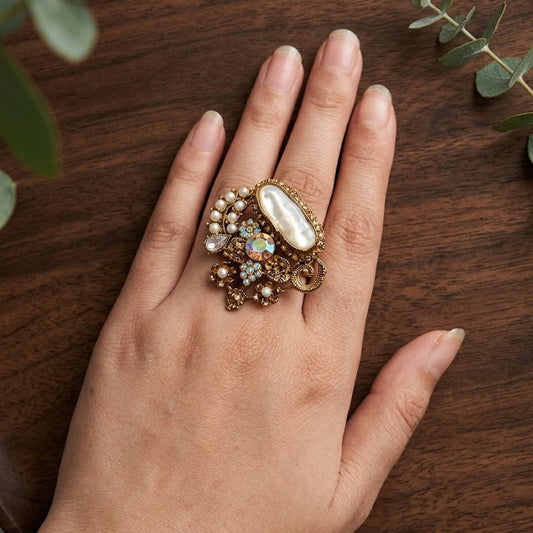 Ilyzelle Ring