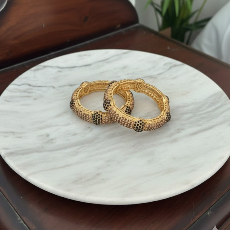 Zari Noor Traditional Indian Kara - Pair