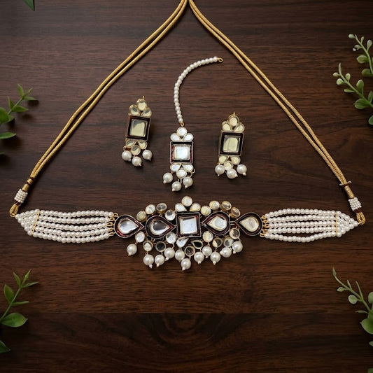 Mehroon Farshi Kundan Set
