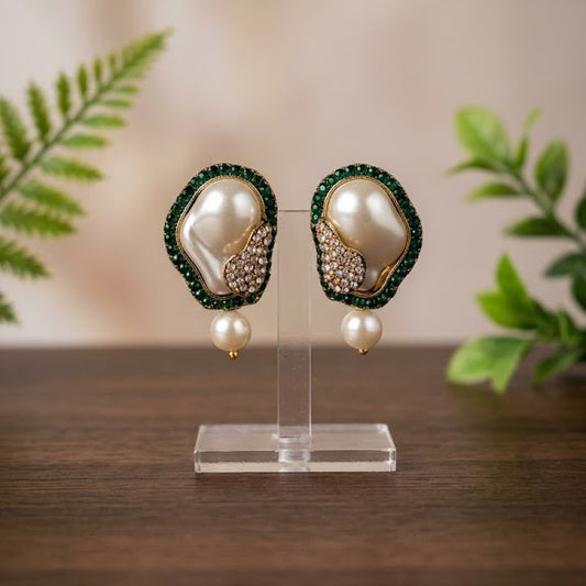 Nivareth Earrings