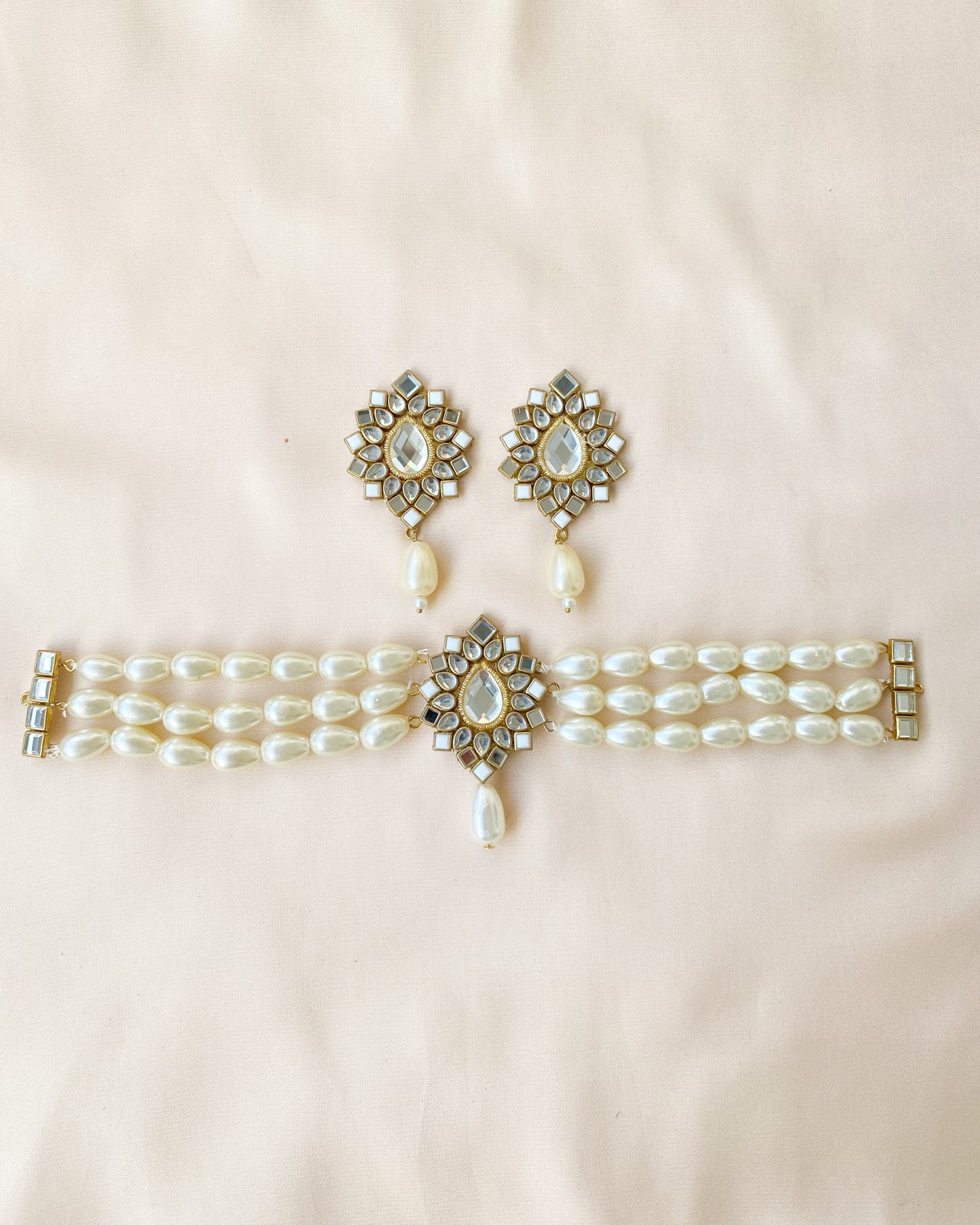 Noor e Safa Choker Set