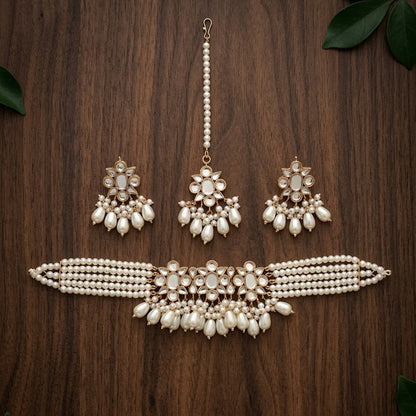 Farshi Kundan Set