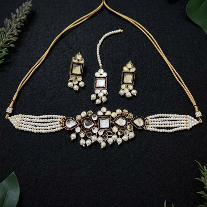 Mehroon Farshi Kundan Set