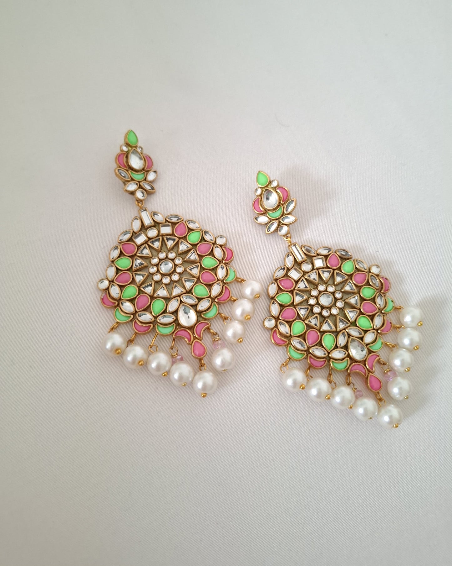 Gulabi noor earring & Tikka
