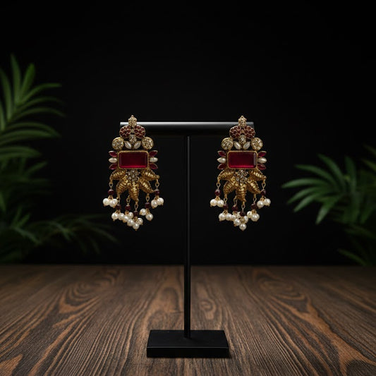 Nisa Élan Earrings - Mehroon