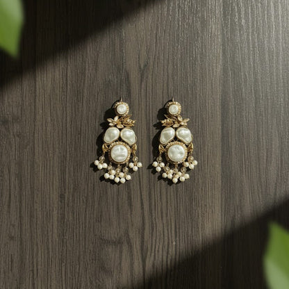 Vera Glow Earrings