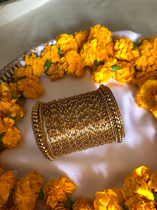 Golden Luxe Kara Set