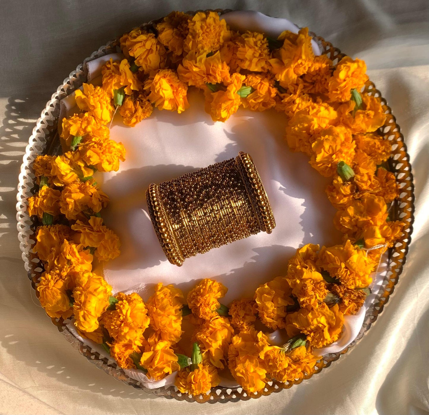 Golden Luxe Kara Set