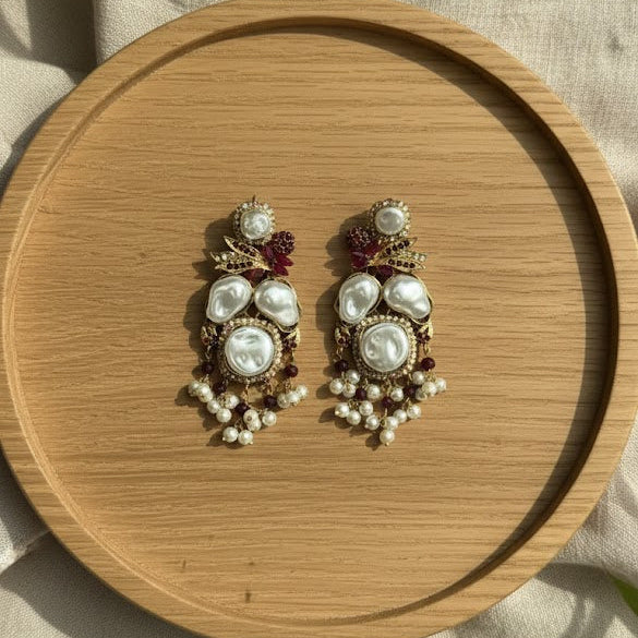 Vera Glow Earrings