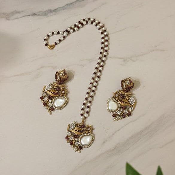 Sultan Pearl Noor Turkish Pendant & Earrings