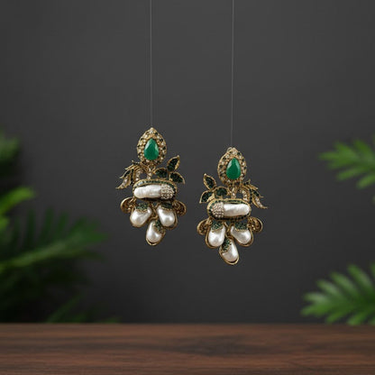 Emerald Turkish earrings
